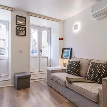 Stone Arch With Ac | Lapa & Santos Apartment