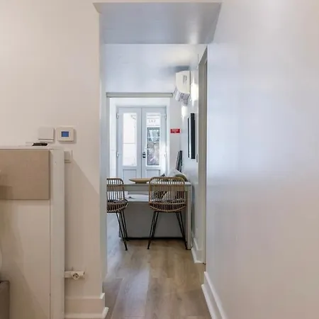 Santos Arch Лиссабон